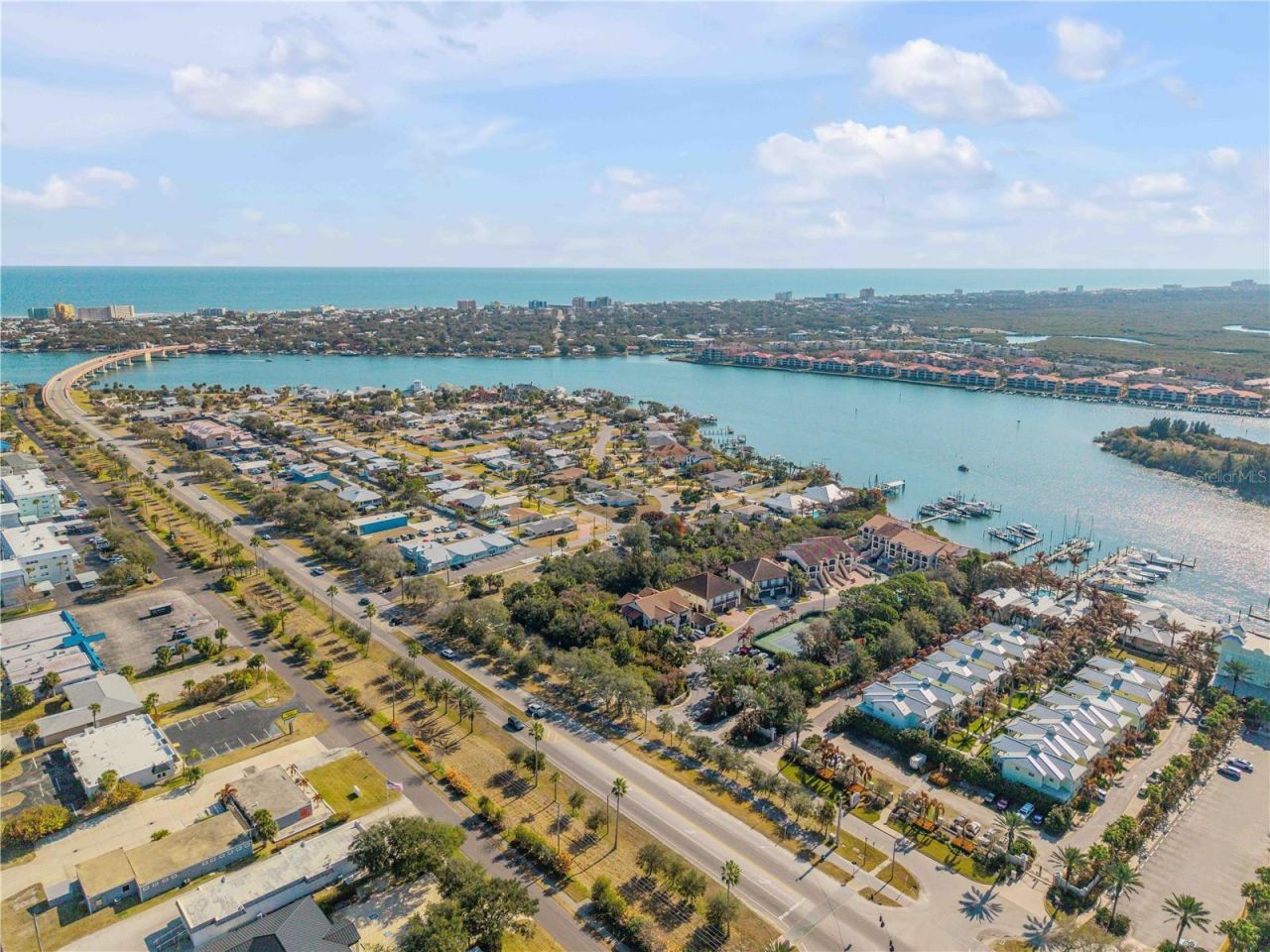 135 Marina Bay Drive, New Smyrna Beach, FL 32169 Photo