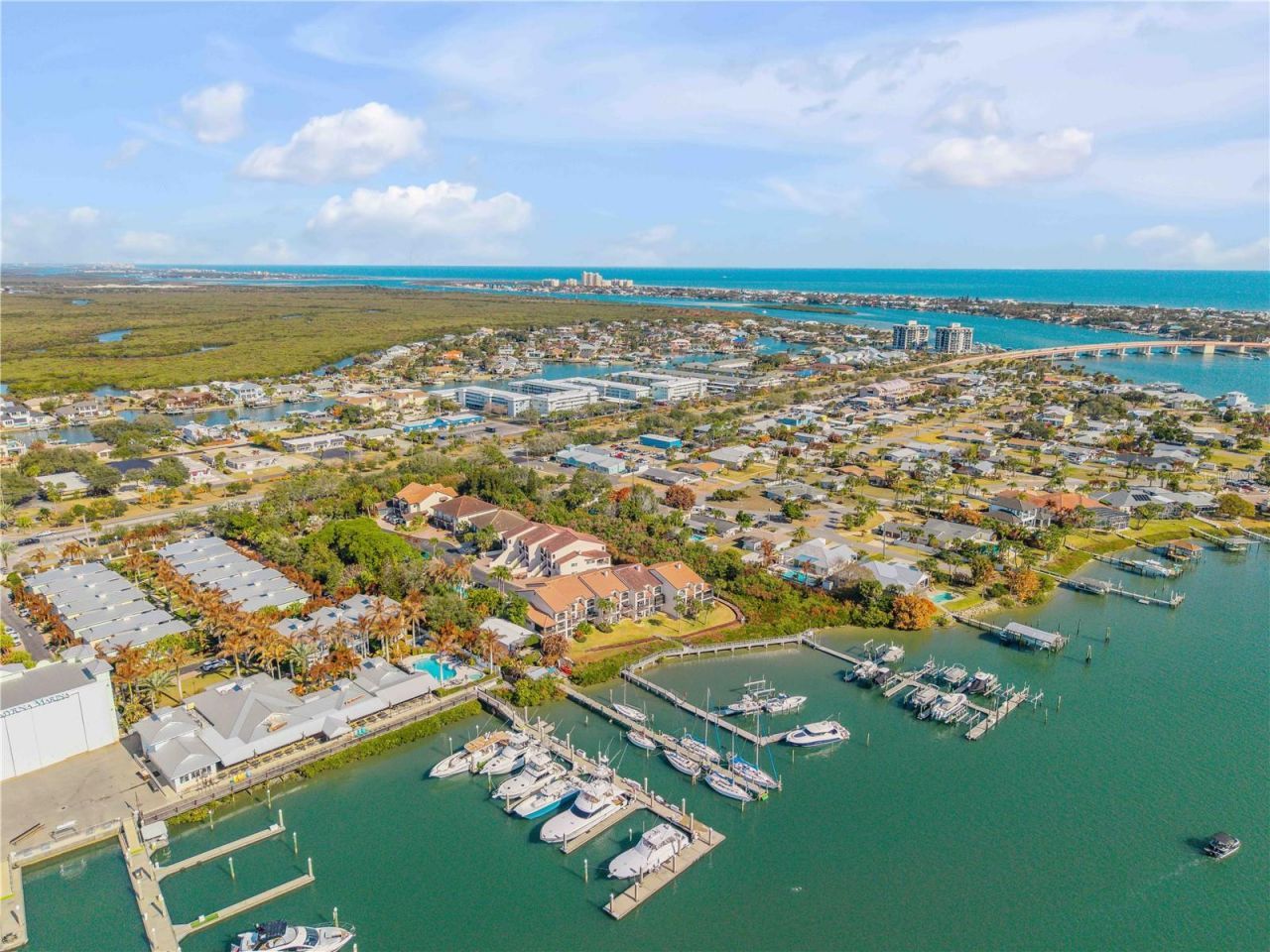 135 Marina Bay Drive, New Smyrna Beach, FL 32169 Photo