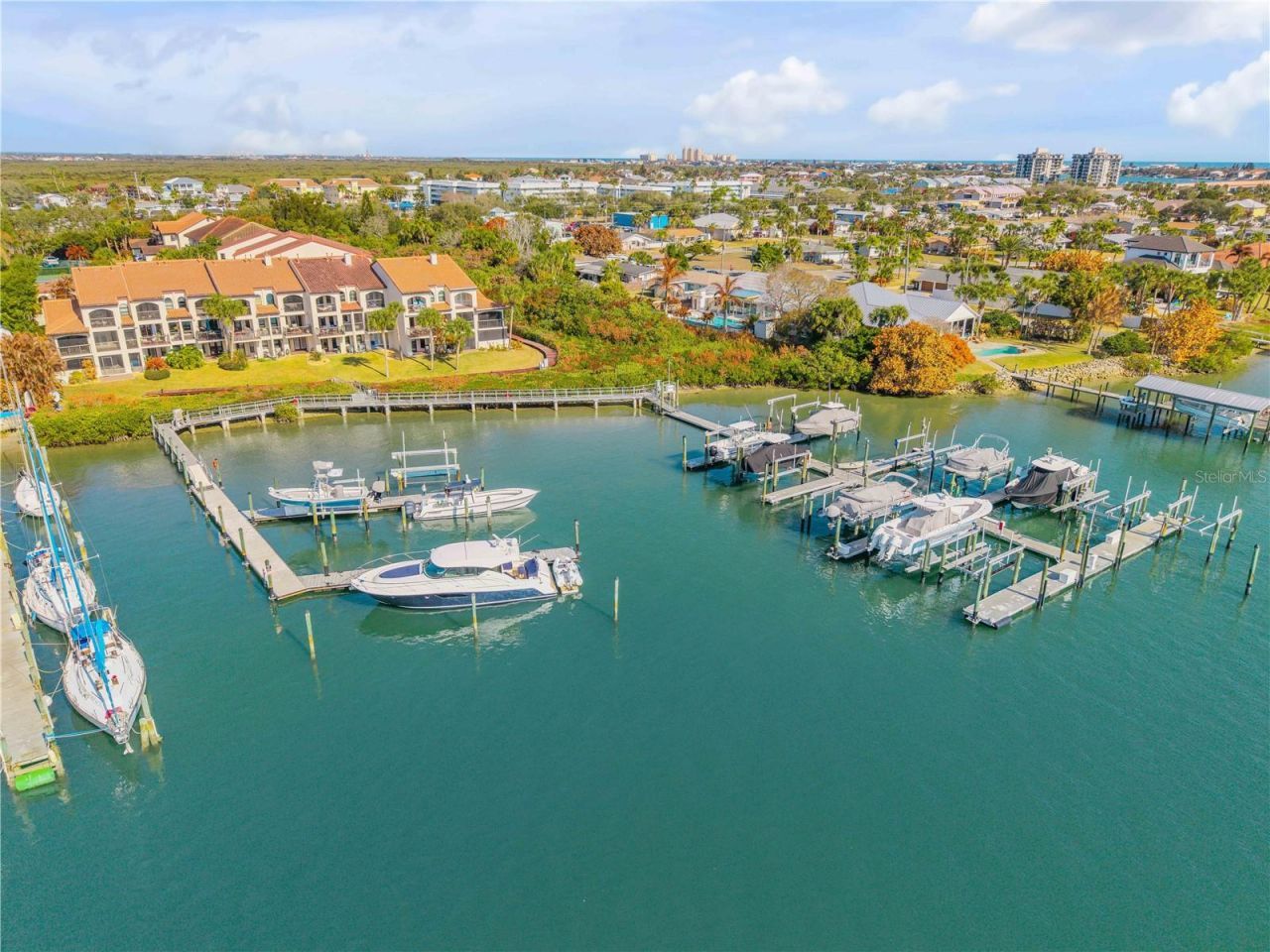 135 Marina Bay Drive, New Smyrna Beach, FL 32169 Photo