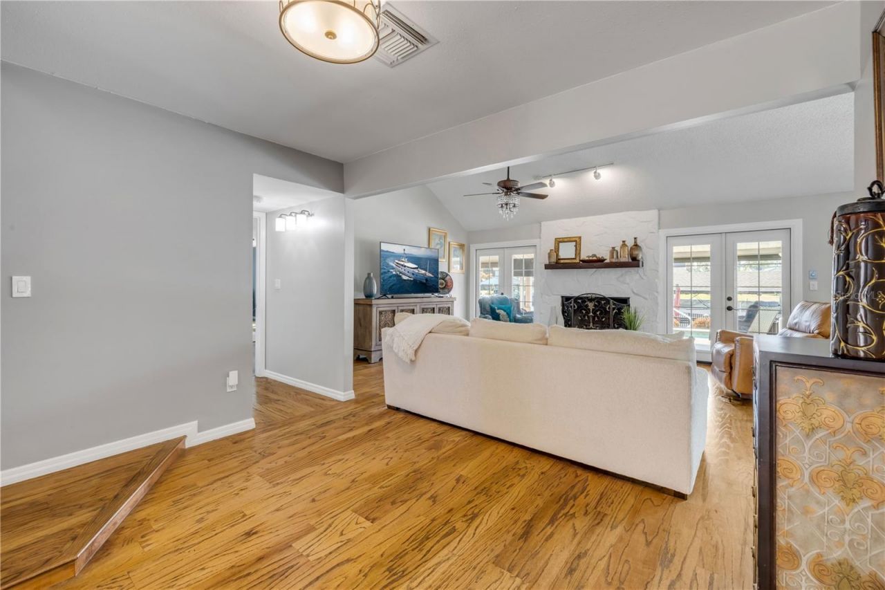 102 Via Duomo, New Smyrna Beach, FL 32169 Photo