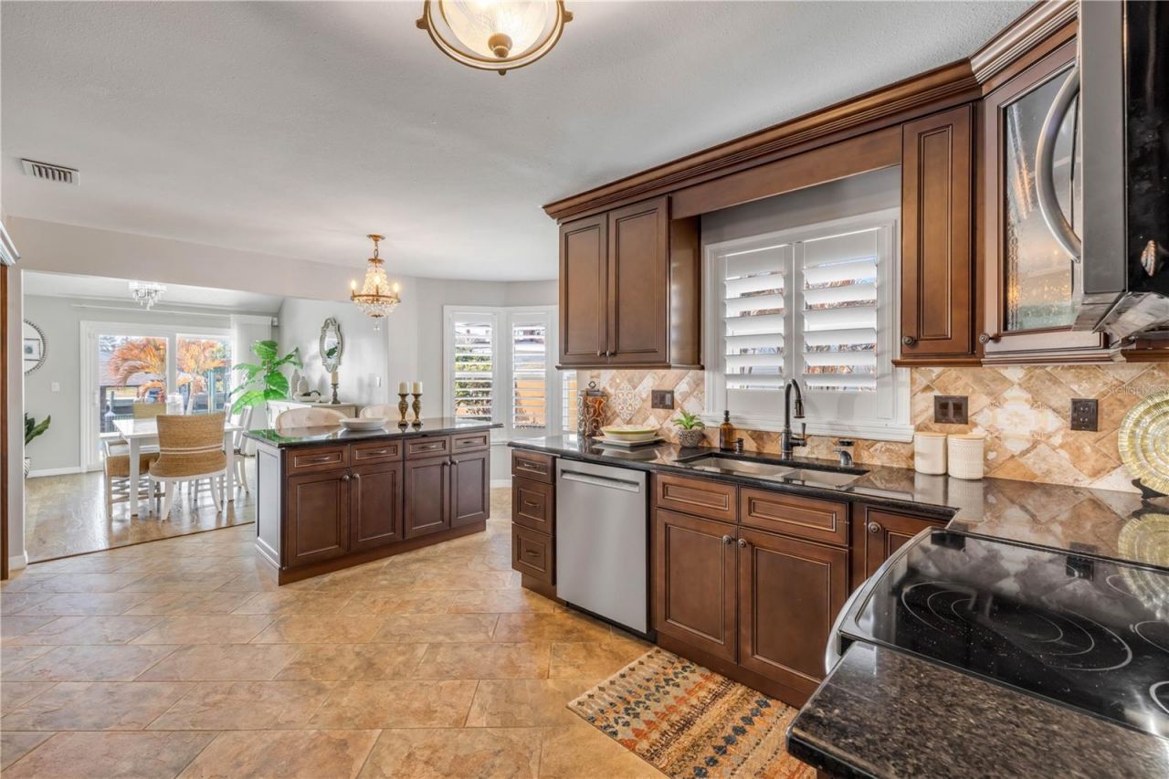 102 Via Duomo, New Smyrna Beach, FL 32169 Photo