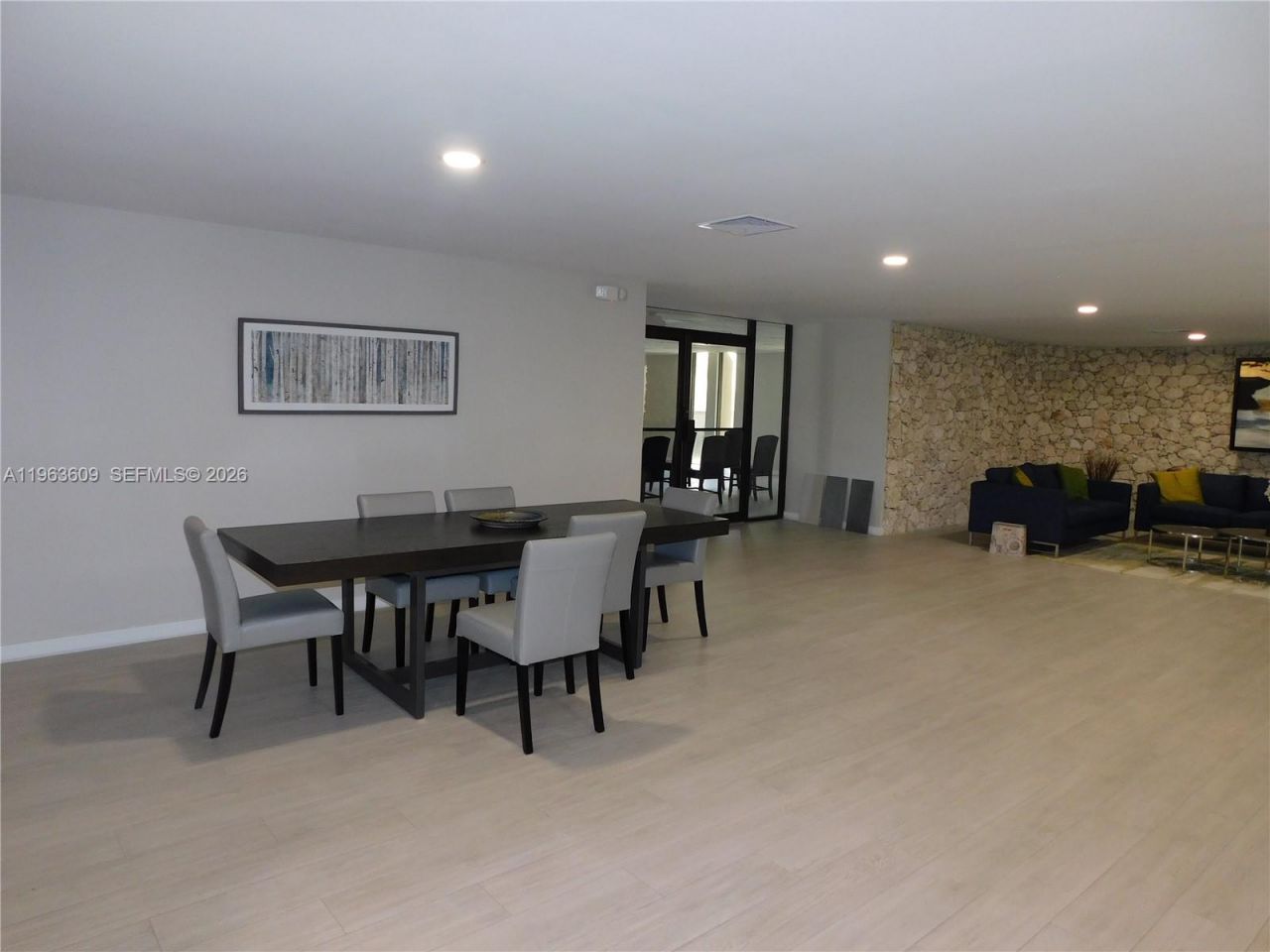 8025 SW 107 Av, Unit 321, Miami, FL 33173 Photo