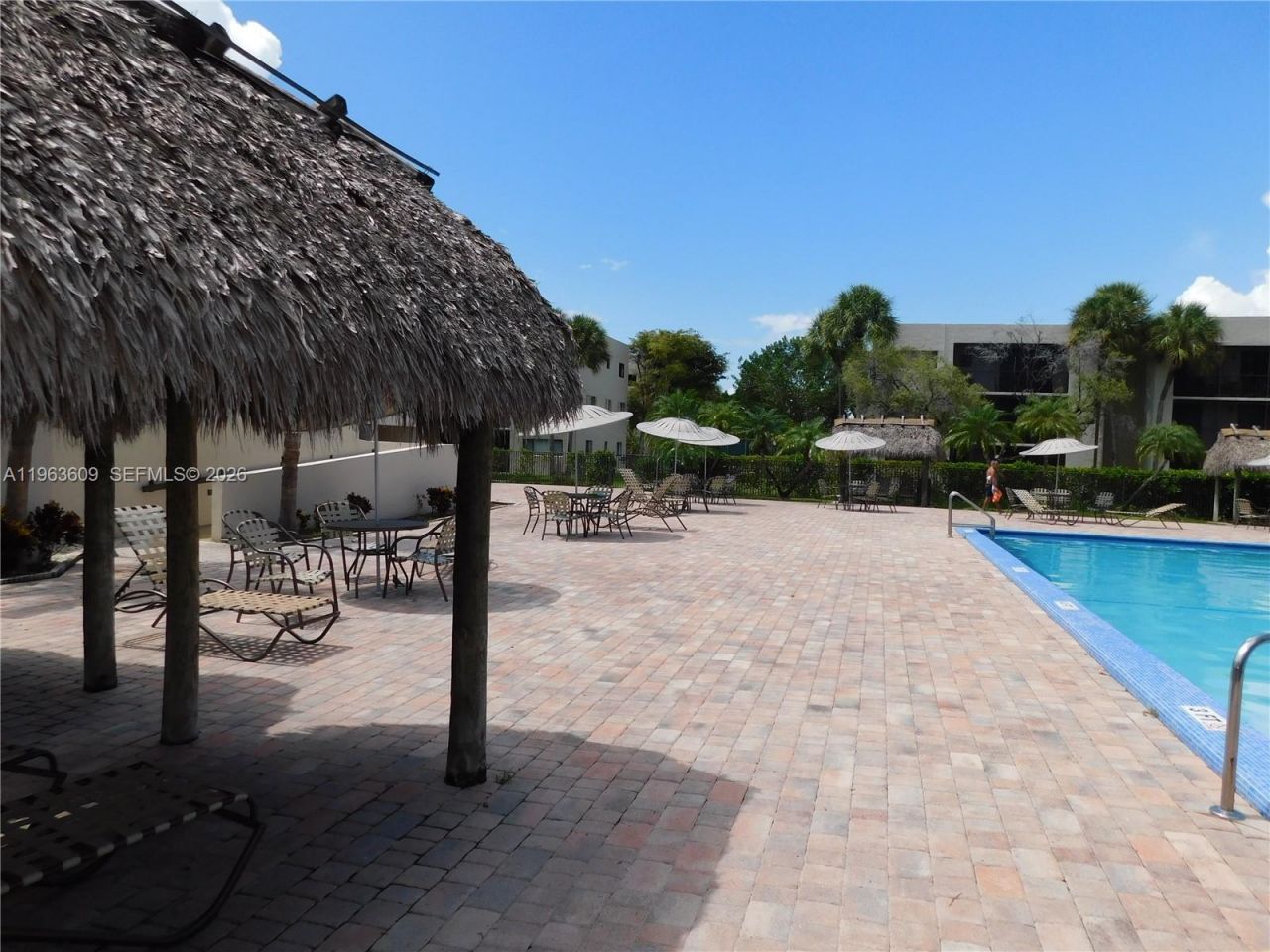 8025 SW 107 Av, Unit 321, Miami, FL 33173 Photo