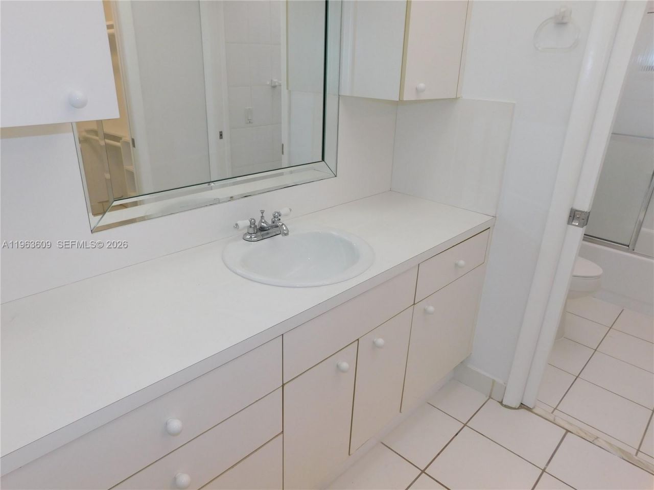 8025 SW 107 Av, Unit 321, Miami, FL 33173 Photo