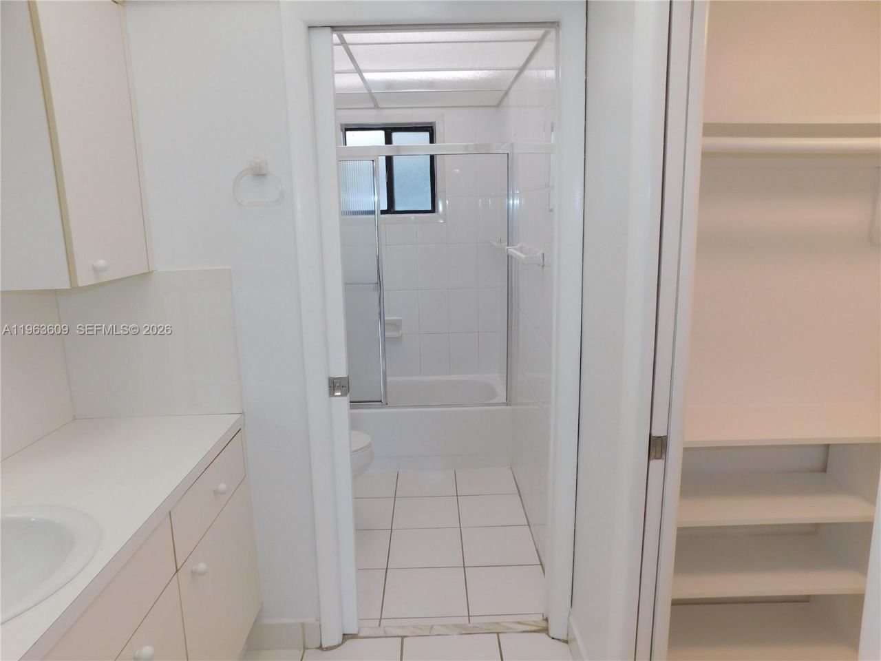 8025 SW 107 Av, Unit 321, Miami, FL 33173 Photo