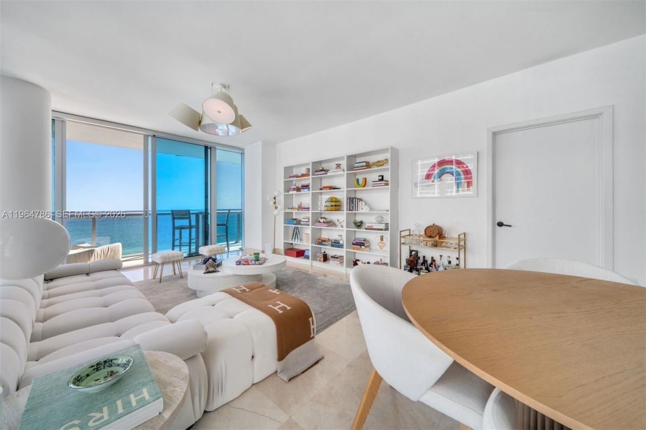 6799 Collins Ave, Unit 1102, Miami Beach, FL 33141 Photo