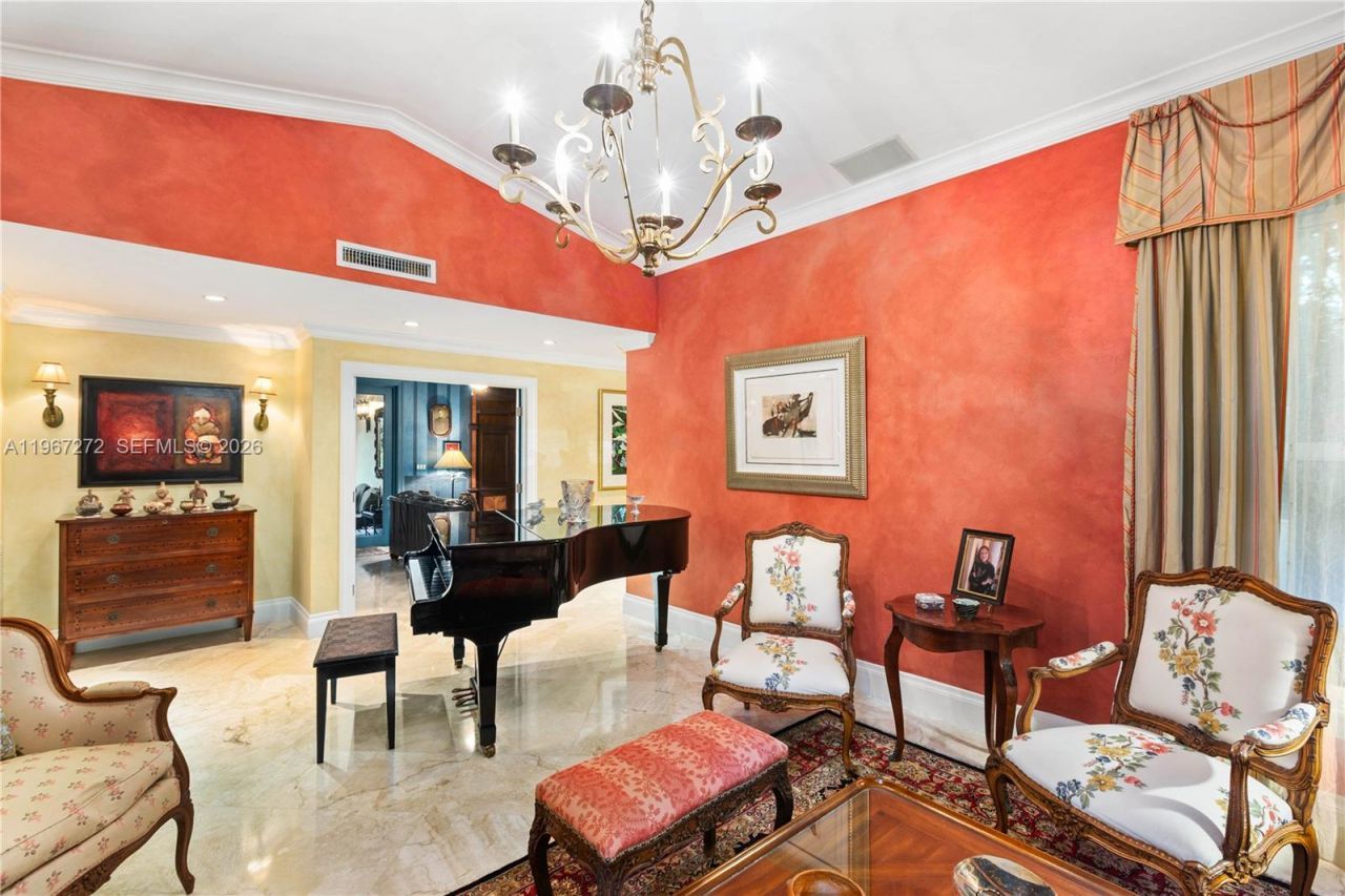 4867 SW 82nd St , Miami, FL 33143 Photo