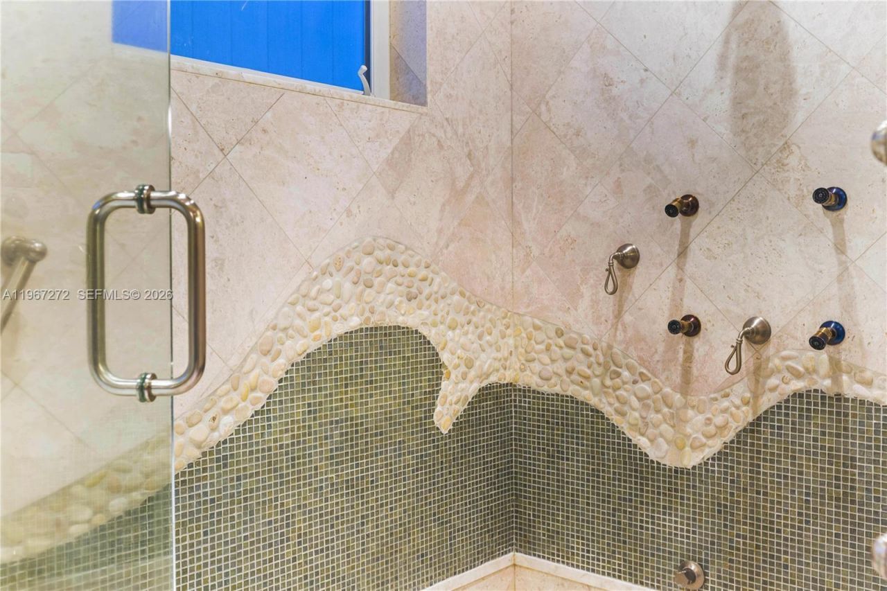 4867 SW 82nd St , Miami, FL 33143 Photo