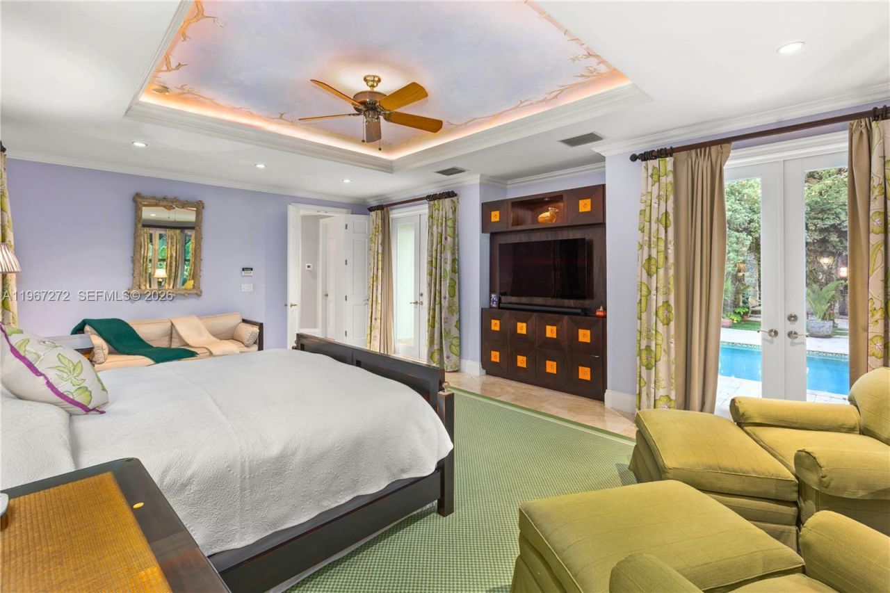 4867 SW 82nd St , Miami, FL 33143 Photo