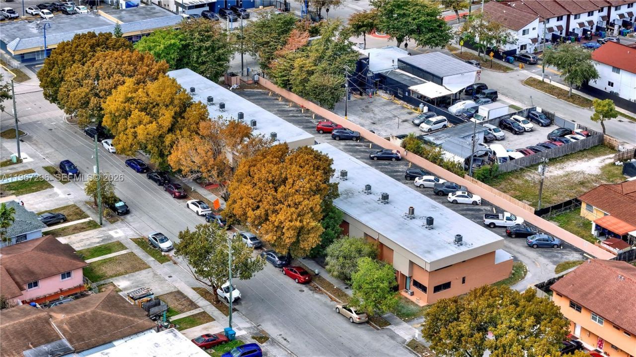 10881 SW 6th St, Unit 7, Sweetwater, FL 33174 Photo