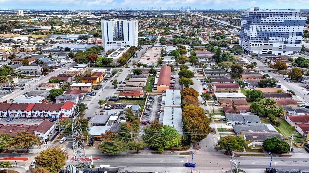 10881 SW 6th St, Unit 7, Sweetwater, FL 33174 Photo