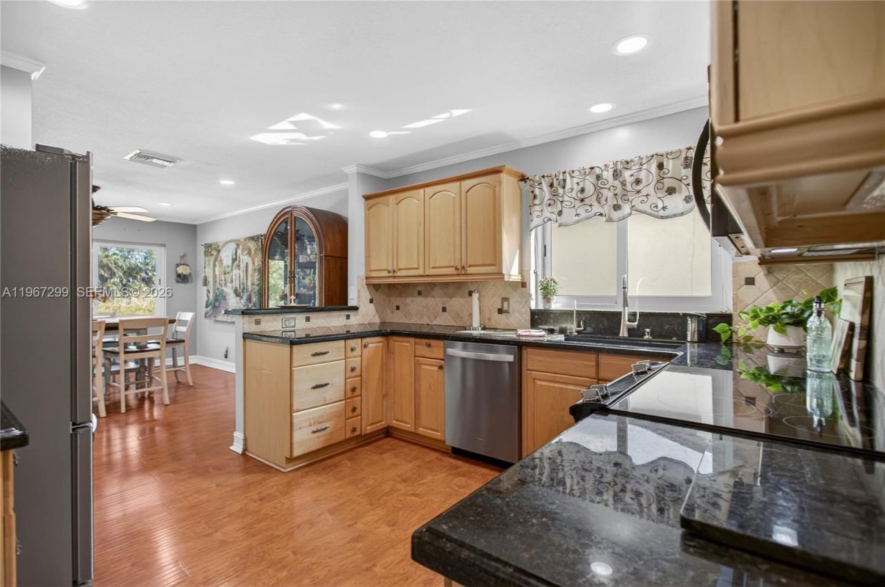 10681 Greenbriar Ct, Boca Raton, FL 33498 Photo