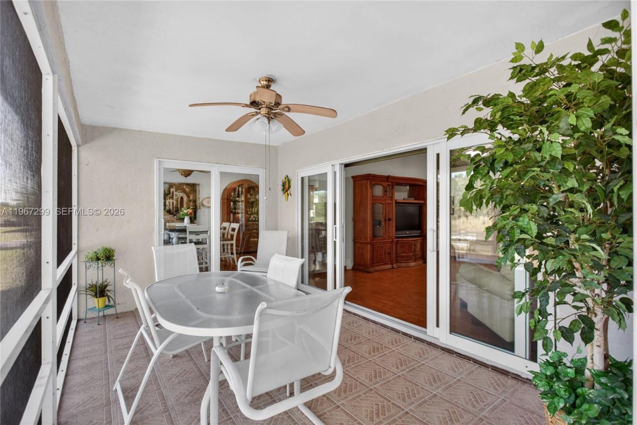 10681 Greenbriar Ct, Boca Raton, FL 33498 Photo