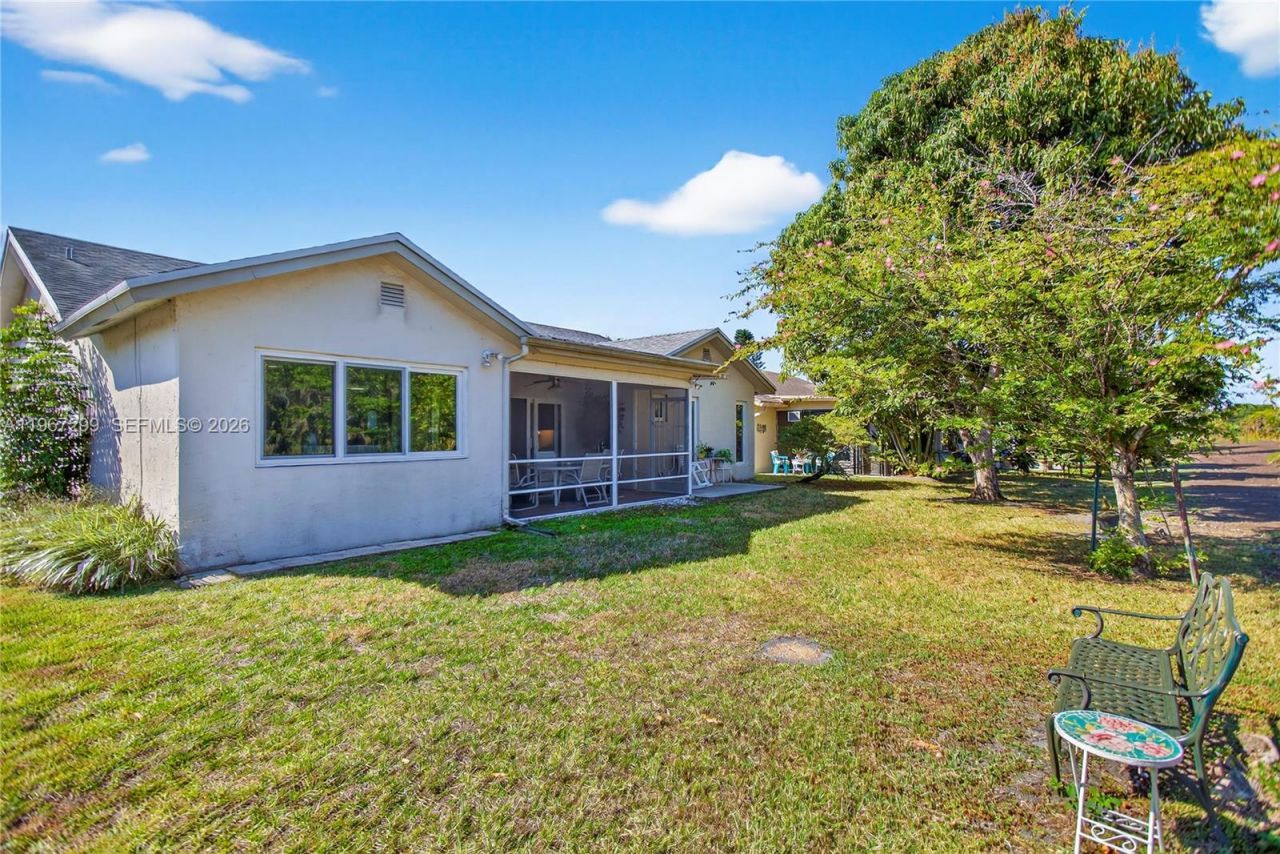 10681 Greenbriar Ct, Boca Raton, FL 33498 Photo