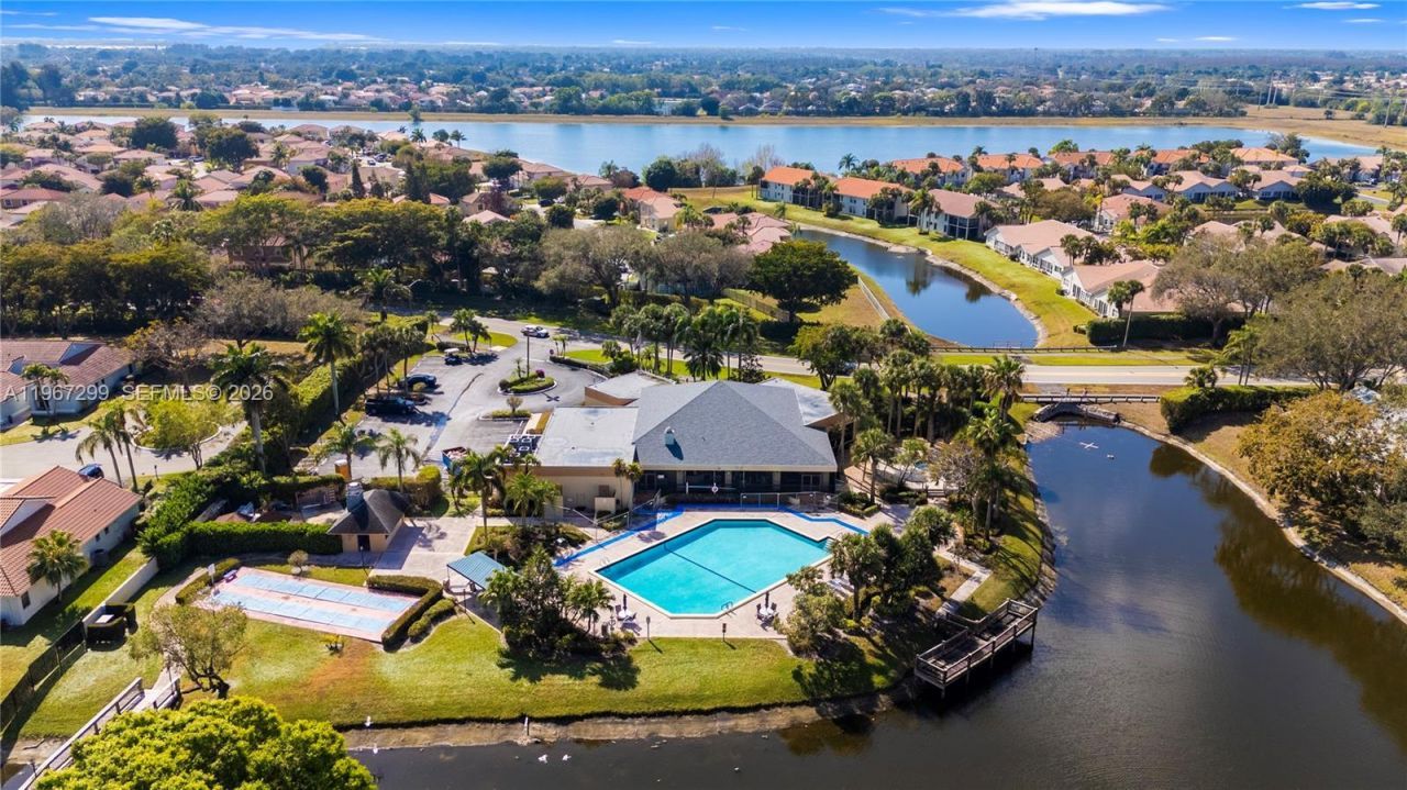 10681 Greenbriar Ct, Boca Raton, FL 33498 Photo