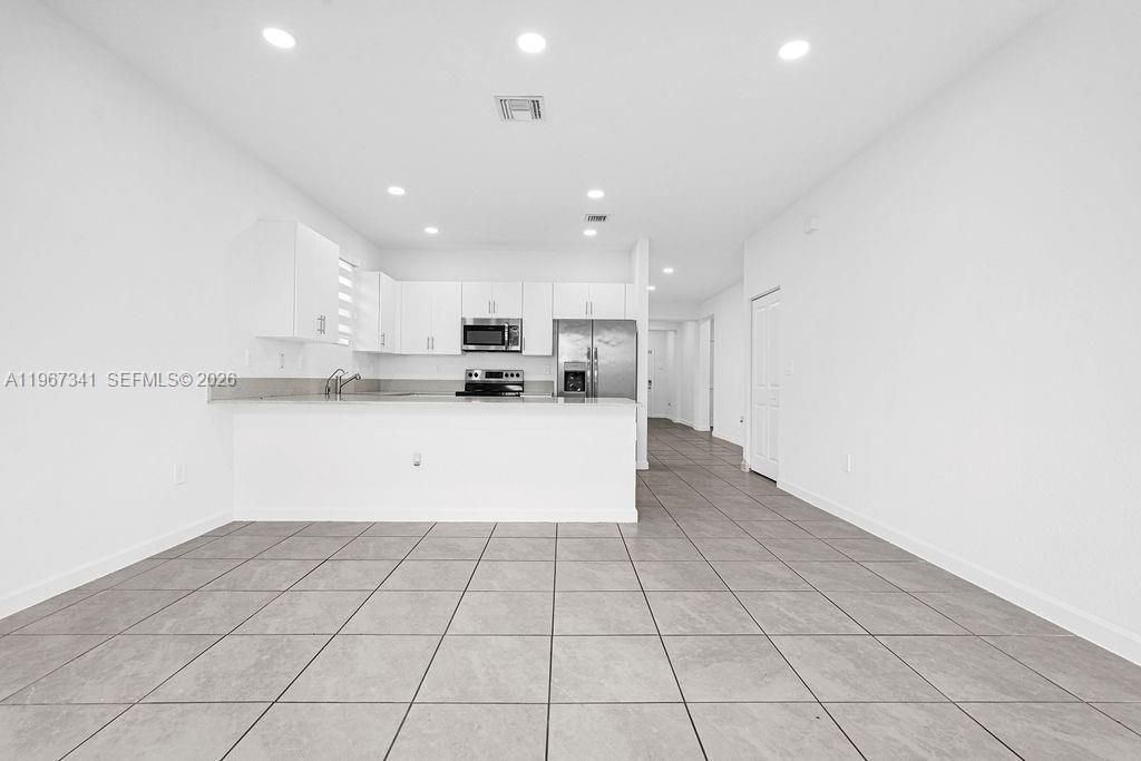 12735 SW 211th St, Miami, FL 33177 Photo