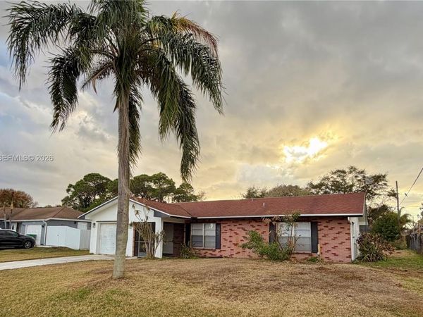 1434 SE Concha St , Unit 1434, Port St. Lucie, FL 34983