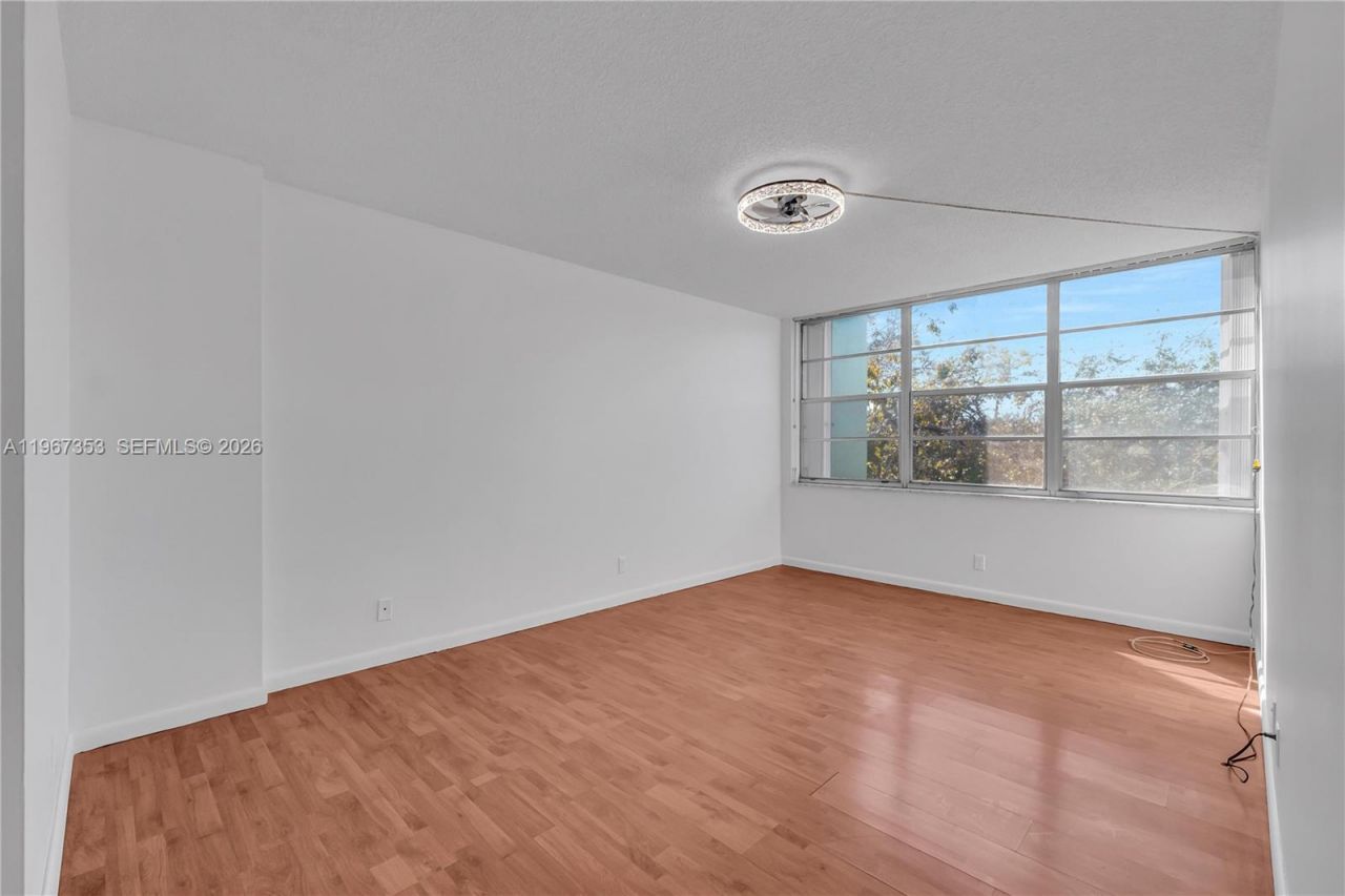 2781 Taft St, Unit 303, Hollywood, FL 33020 Photo