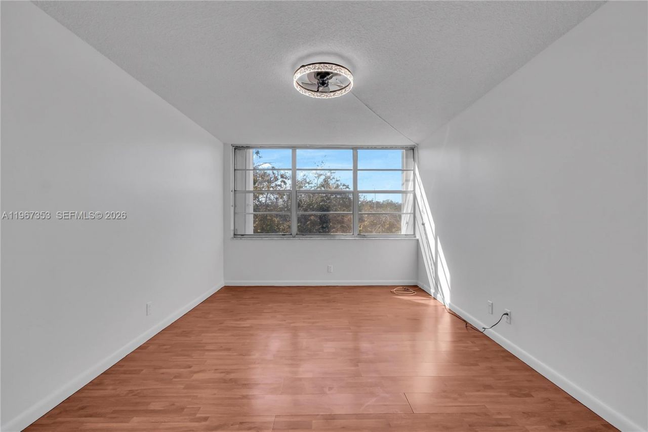 2781 Taft St, Unit 303, Hollywood, FL 33020 Photo