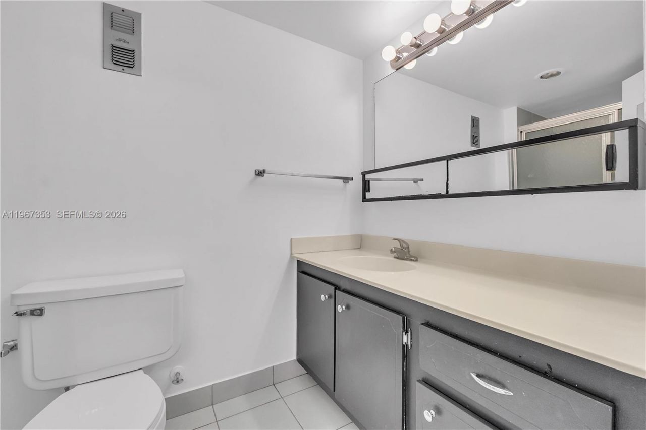 2781 Taft St, Unit 303, Hollywood, FL 33020 Photo