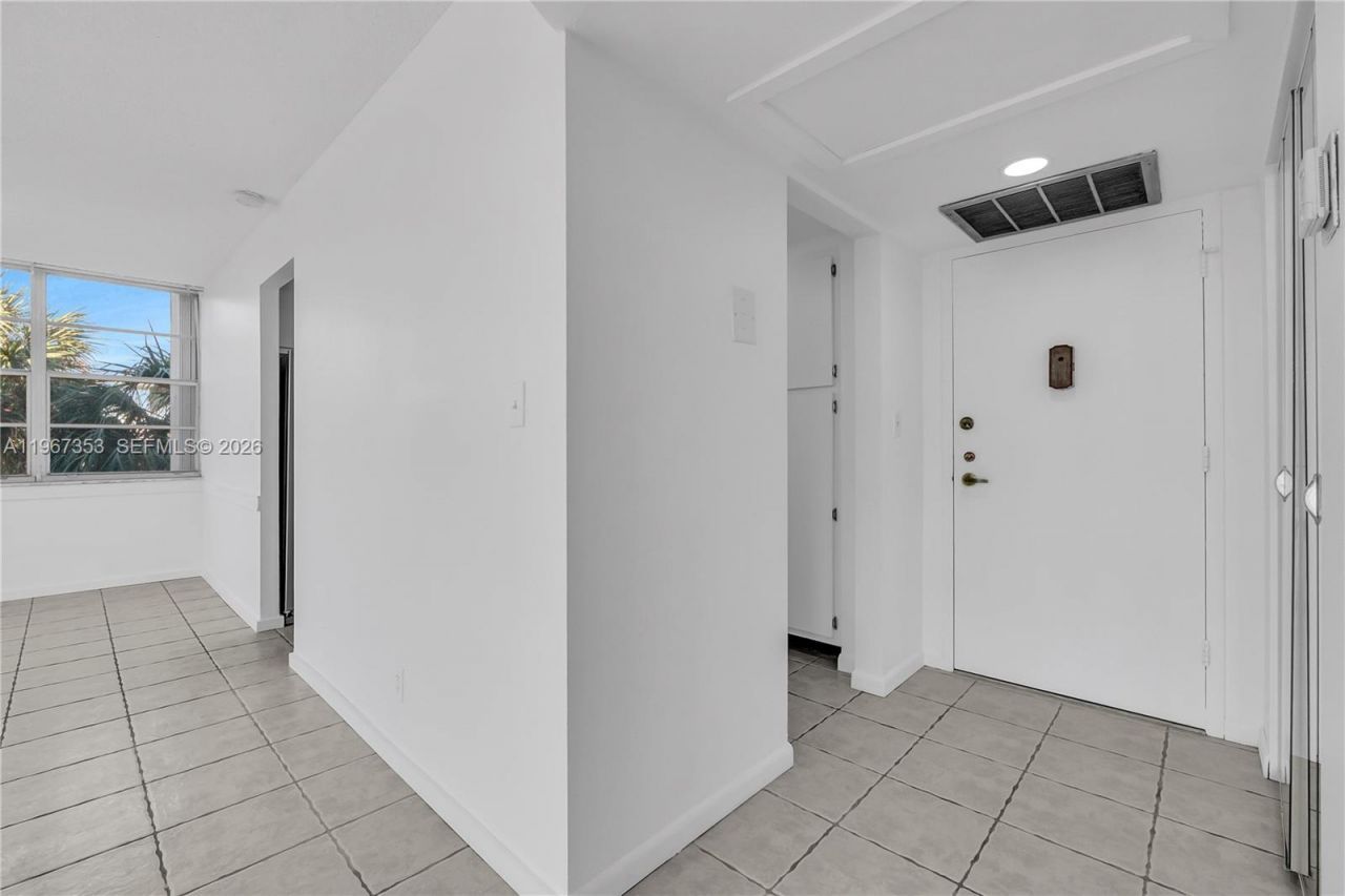 2781 Taft St, Unit 303, Hollywood, FL 33020 Photo