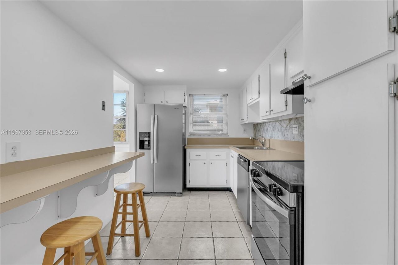 2781 Taft St, Unit 303, Hollywood, FL 33020 Photo