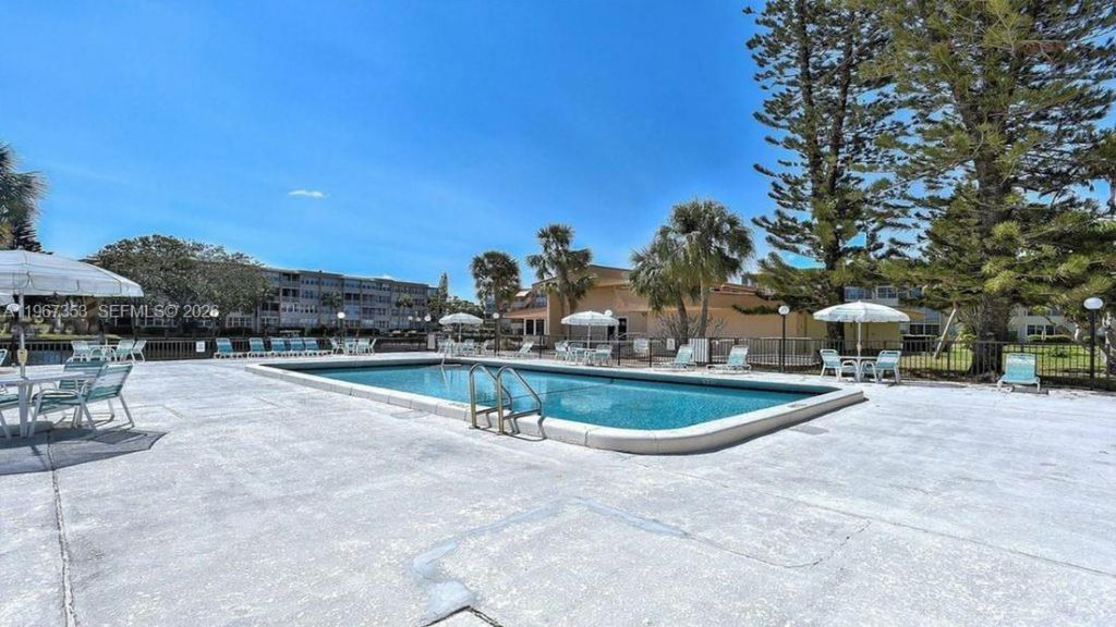 2781 Taft St, Unit 303, Hollywood, FL 33020 Photo