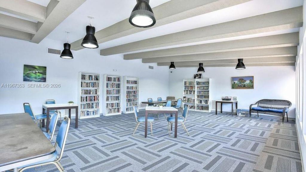 2781 Taft St, Unit 303, Hollywood, FL 33020 Photo