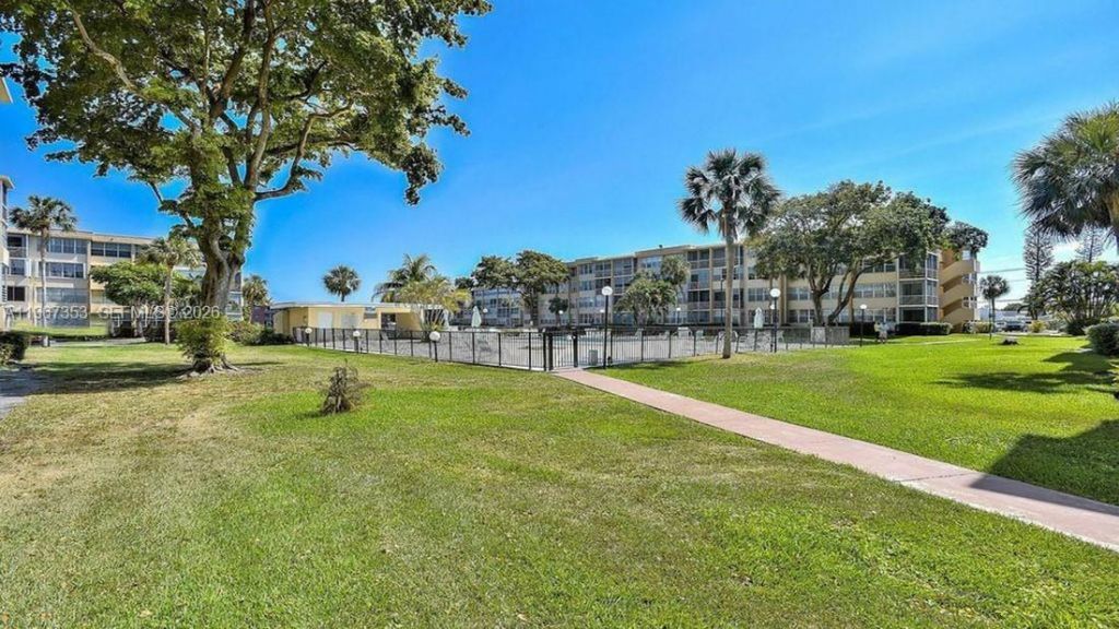 2781 Taft St, Unit 303, Hollywood, FL 33020 Photo