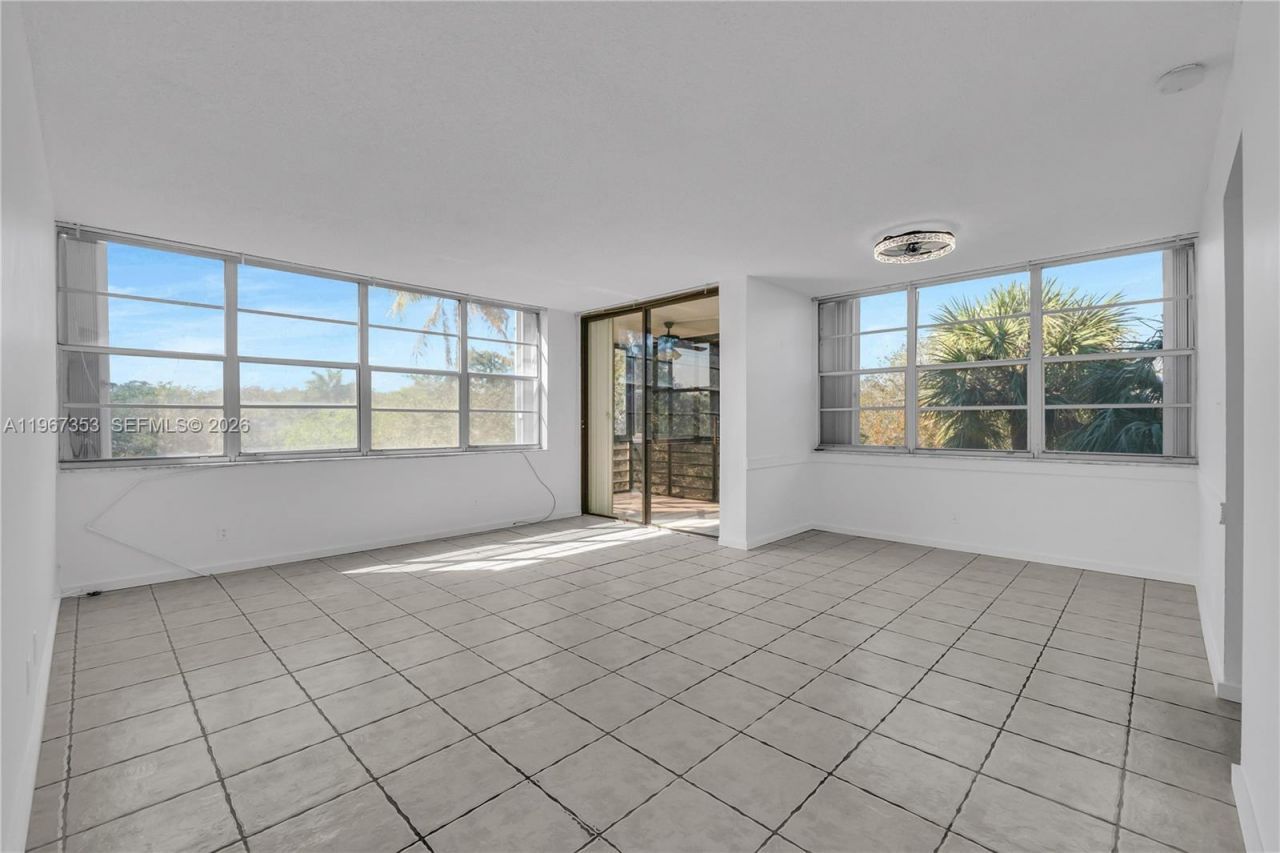 2781 Taft St, Unit 303, Hollywood, FL 33020 Photo