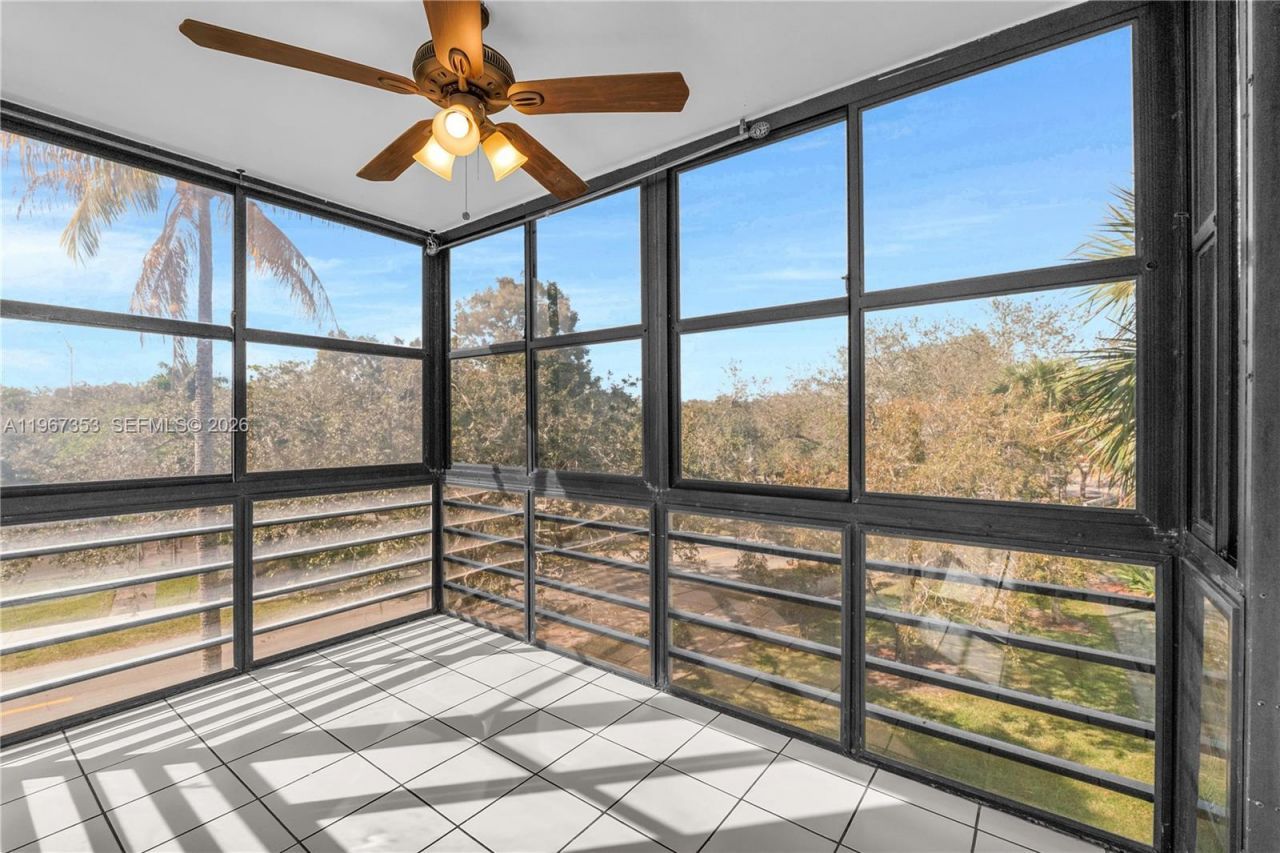 2781 Taft St, Unit 303, Hollywood, FL 33020 Photo