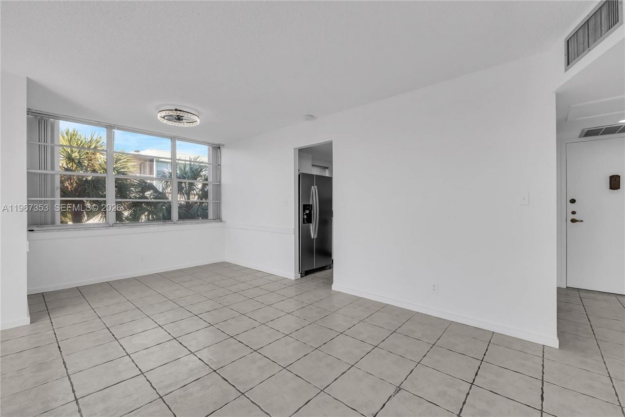 2781 Taft St, Unit 303, Hollywood, FL 33020 Photo