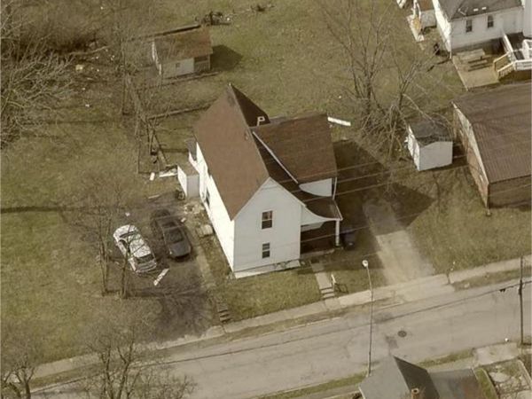 210 S Baxter Street, Lima, OH 45801