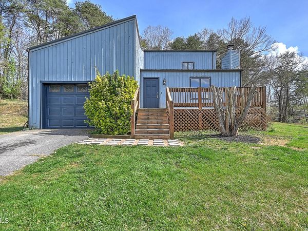 211 Sunny Hill Court, Fall Branch, TN 37656