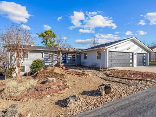 25620 Hillcrest Drive , Shell Knob, MO 65747