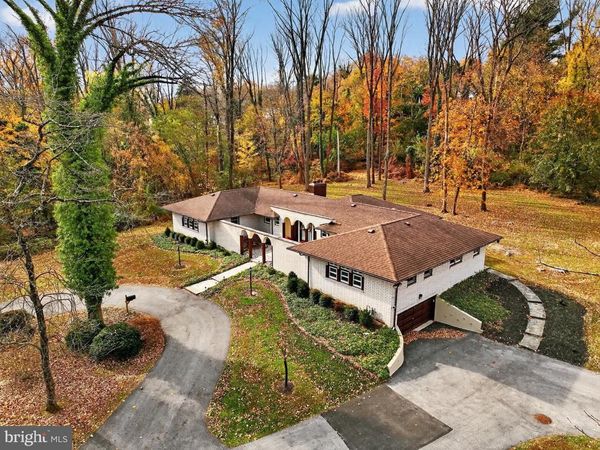 1013 GLEN ROAD, WALLINGFORD, PA 19086