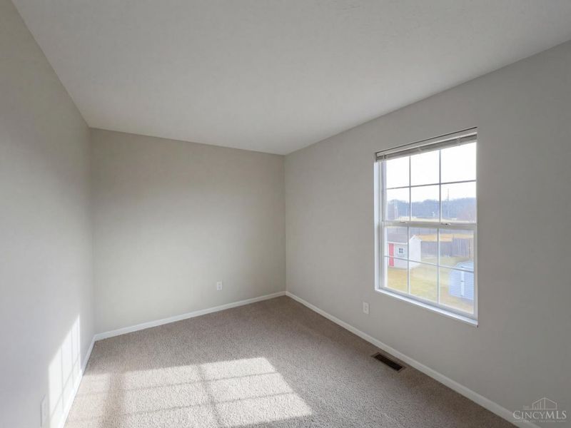 487 Peyton Drive, Trenton, OH 45067 Photo 12