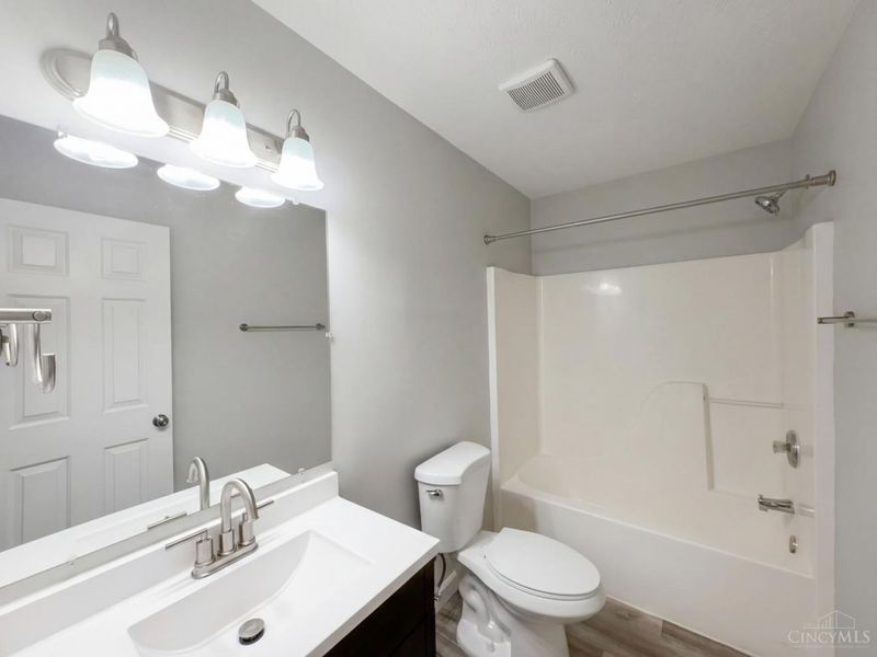 487 Peyton Drive, Trenton, OH 45067 Photo 18