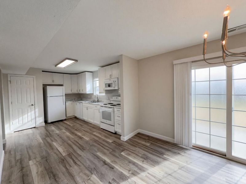 487 Peyton Drive, Trenton, OH 45067 Photo 9