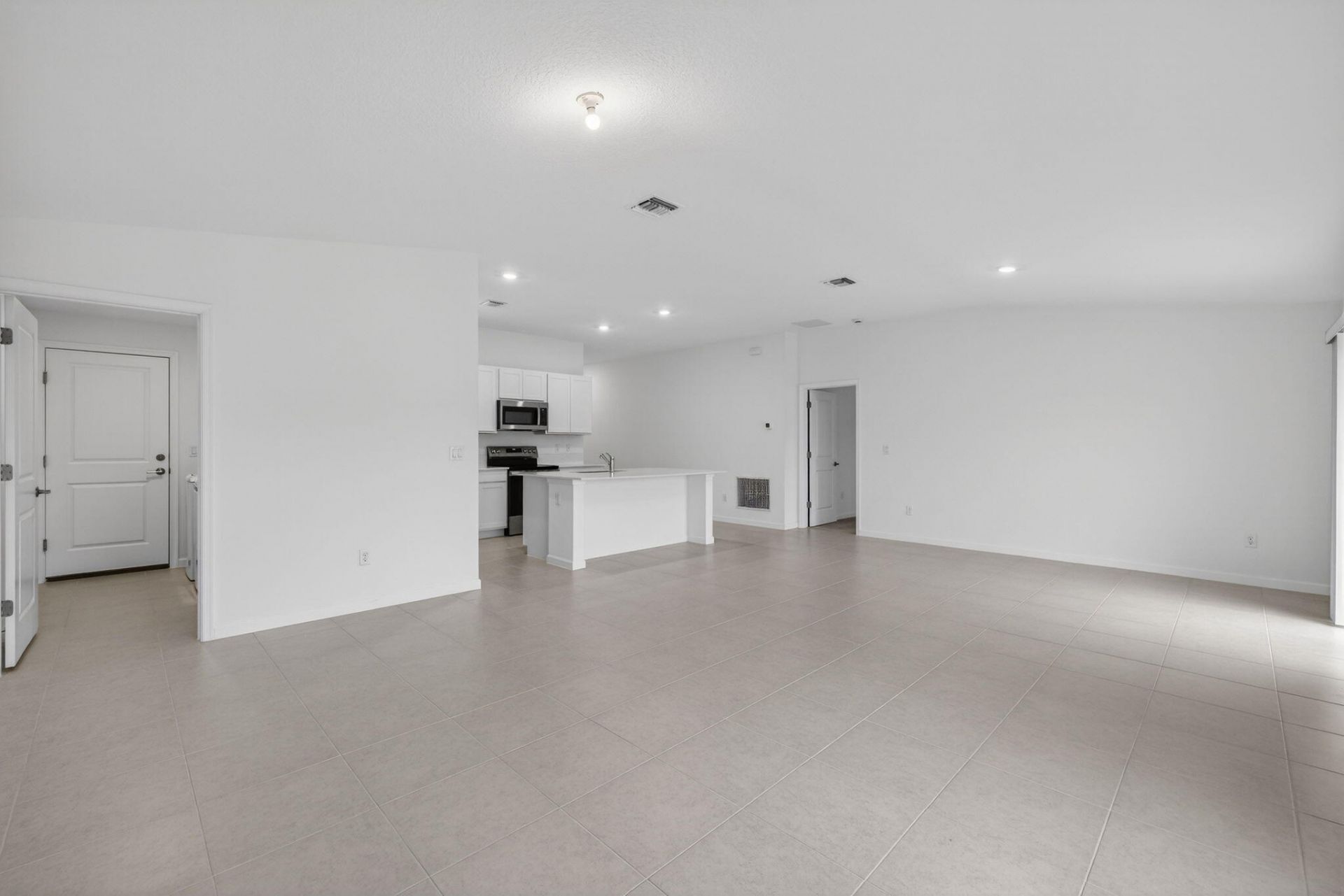 748 Carlyle Way, Fort Pierce, FL 34947 Photo