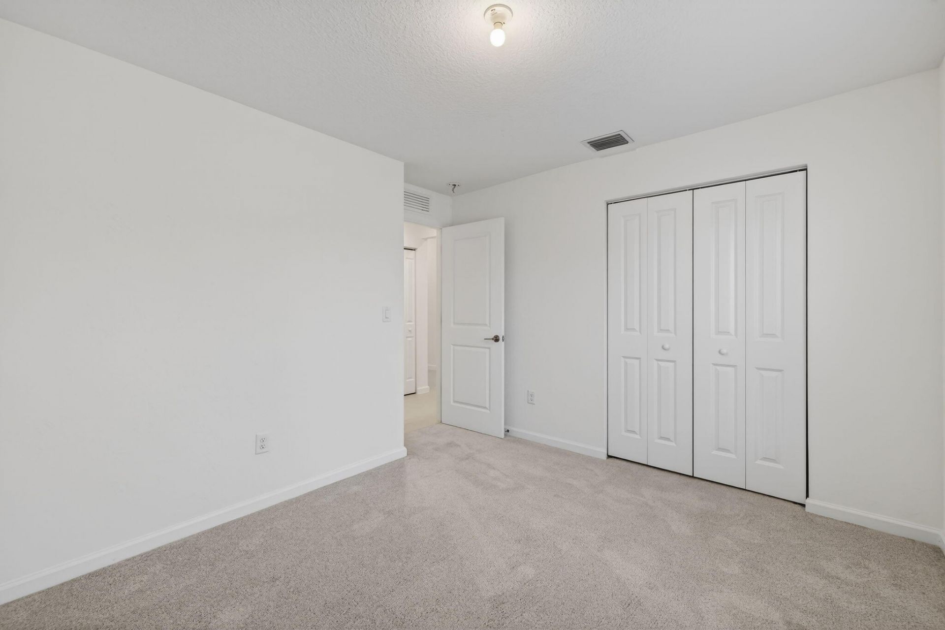 748 Carlyle Way, Fort Pierce, FL 34947 Photo