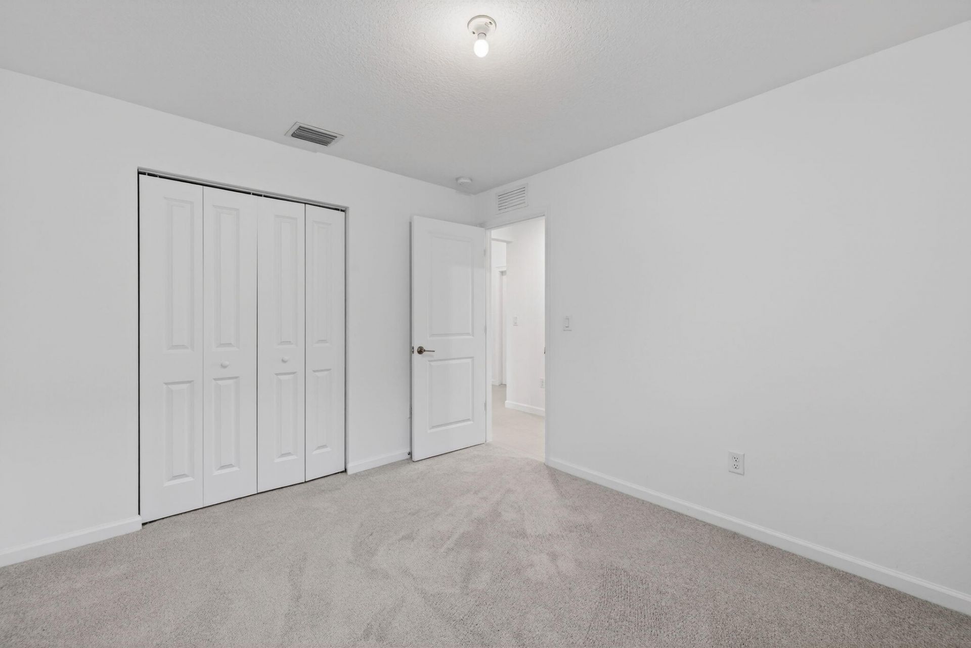 748 Carlyle Way, Fort Pierce, FL 34947 Photo