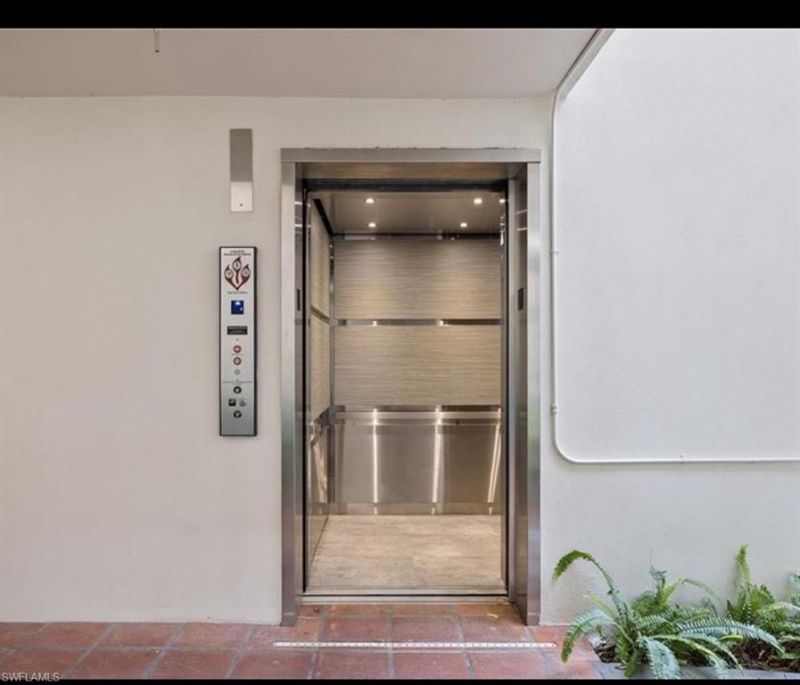 1645 Spoonbill Ln, Unit C, Naples, FL 34105 Photo