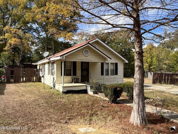 222 Avalon Street, Brookhaven, MS 39601