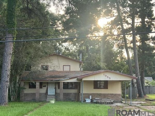 1053 Green Oak Dr, Baton Rouge, LA 70815
