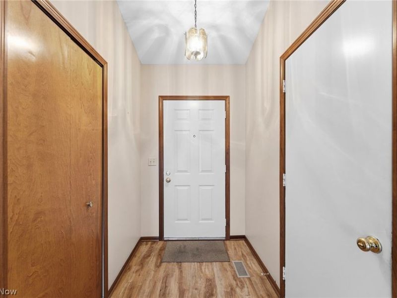 166 Sturbridge Drive, Medina, OH 44256 Photo 11