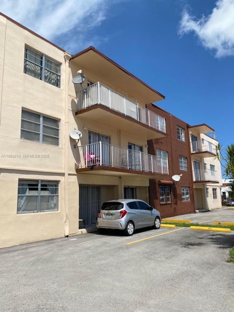 12500 NE 5th Ave, Unit 101, North Miami, FL 33161 Photo
