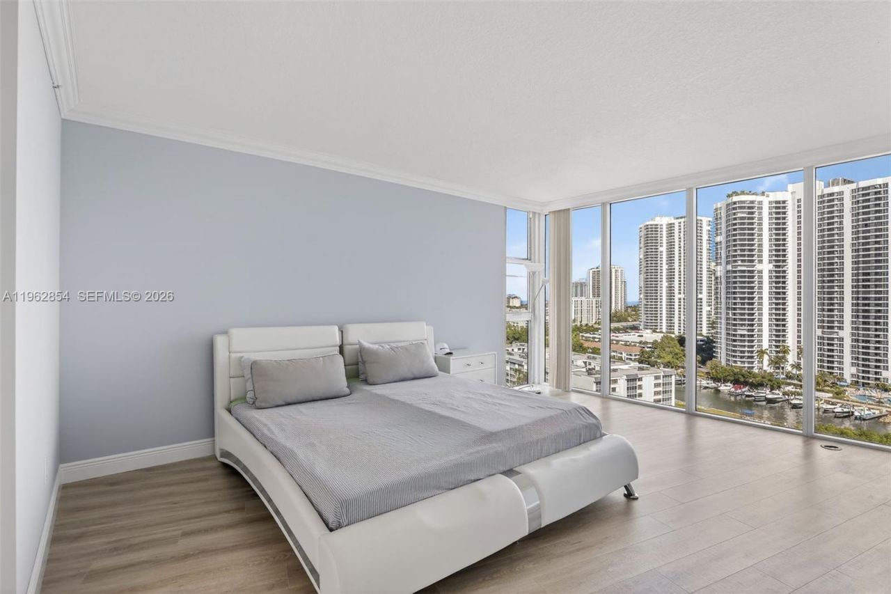 3370 Hidden Bay Dr, Unit 1501, Aventura, FL 33180 Photo