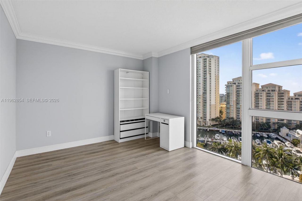 3370 Hidden Bay Dr, Unit 1501, Aventura, FL 33180 Photo