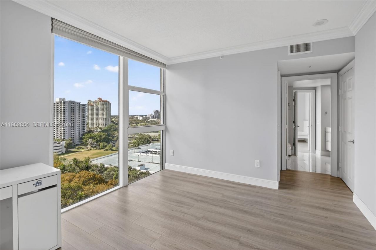 3370 Hidden Bay Dr, Unit 1501, Aventura, FL 33180 Photo